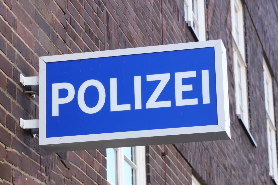 Diebstahl eines hochwertigen Rings misslingt – Polizei sucht Zeugen 